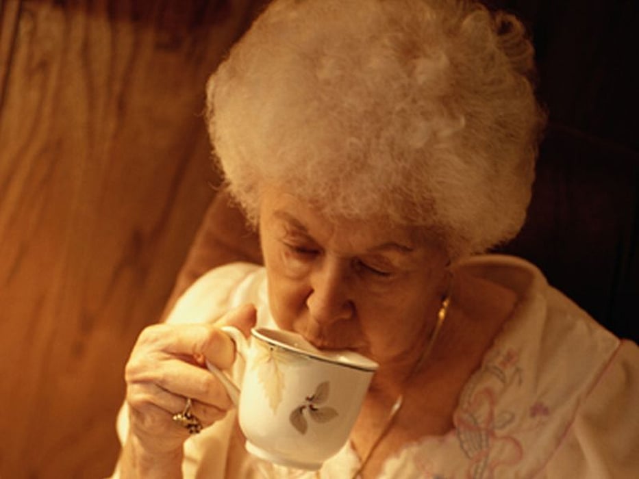 woman drinking tea