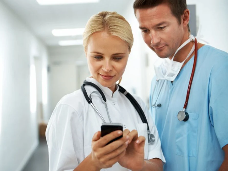 doctors and iphone