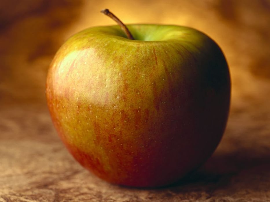 an apple