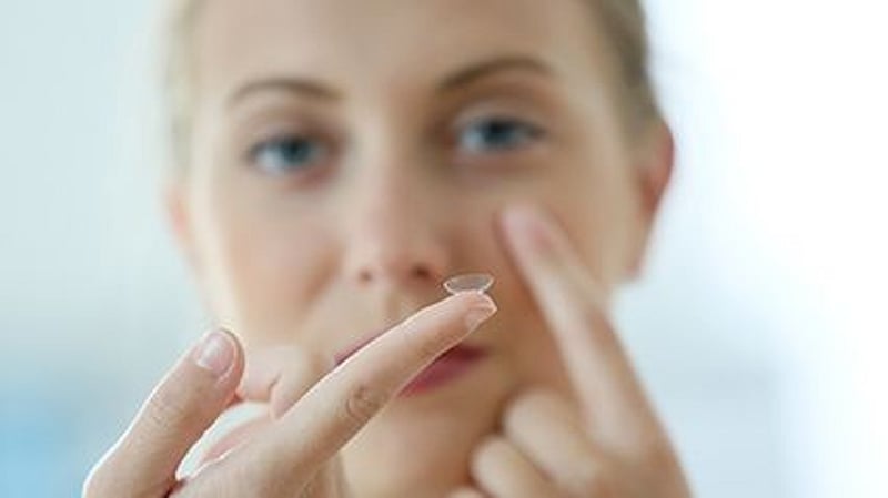 Reusing Contact Lenses Raises Odds for Rare Eye Infection