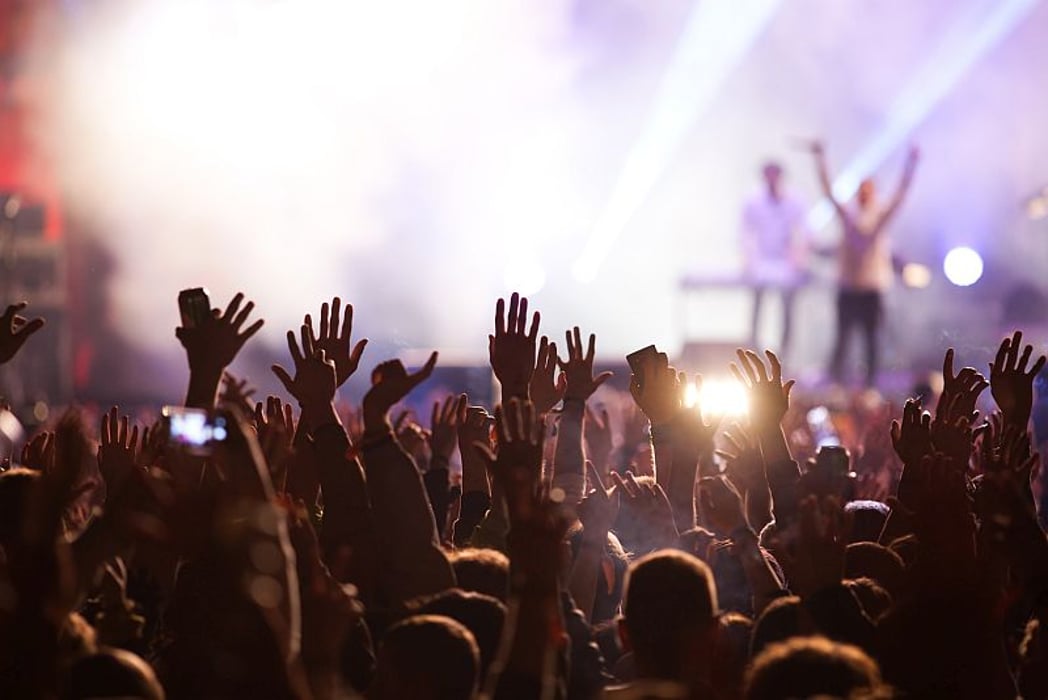 estroboscópicas de los conciertos podrían provocar convulsiones epilépticas - Consumer News | HealthDay