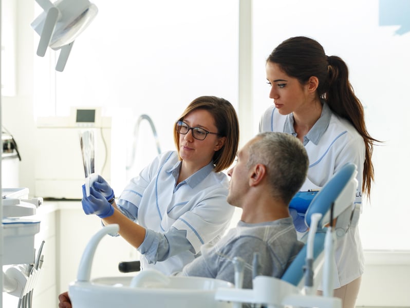 Half of Dentists Say Patients Are Coming to Appointments While High