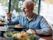 Dietas saudáveis à base de plantas reduzem as chances de câncer de cólon em homens