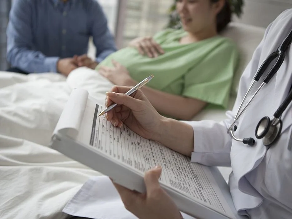 Mortality, Preeclampsia Up for Women With COVID-19 Giving Birth