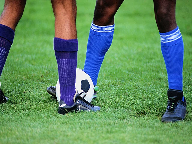 knee support soccer