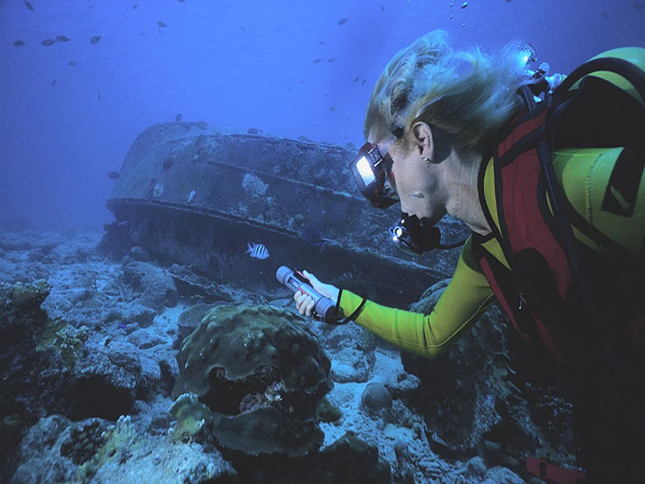 finding a scuba wreck
