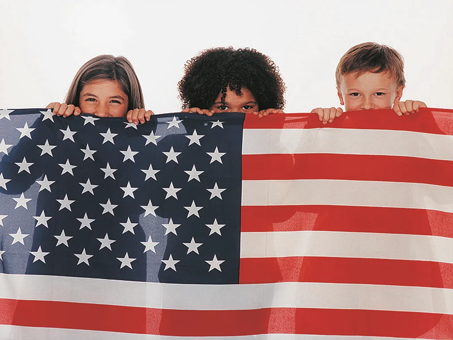 kids with American flag