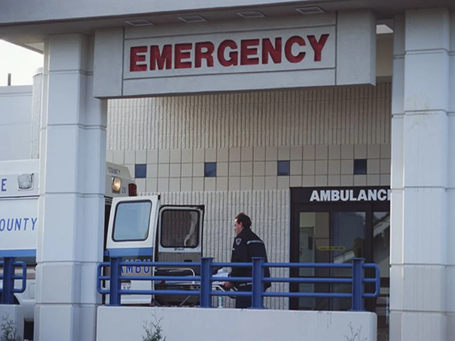 emergency room sign