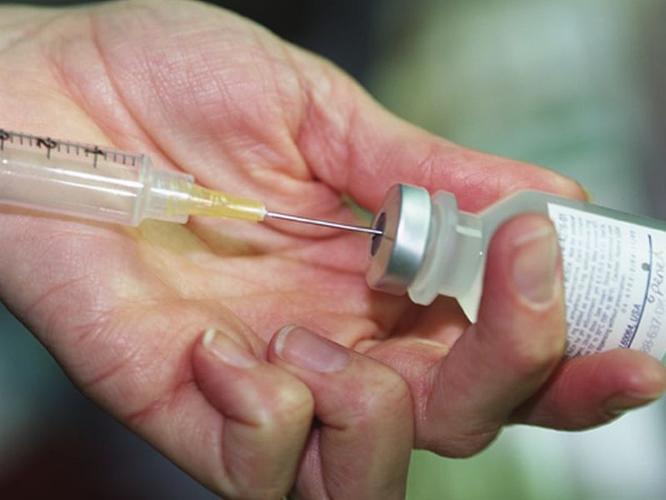 needle bottle with syringe