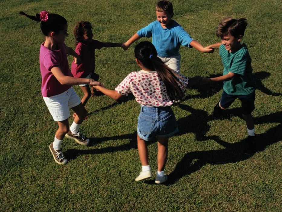 ring around the rosy