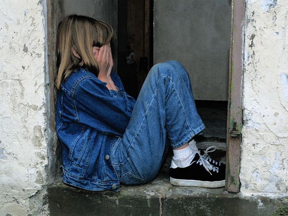 upset girl
