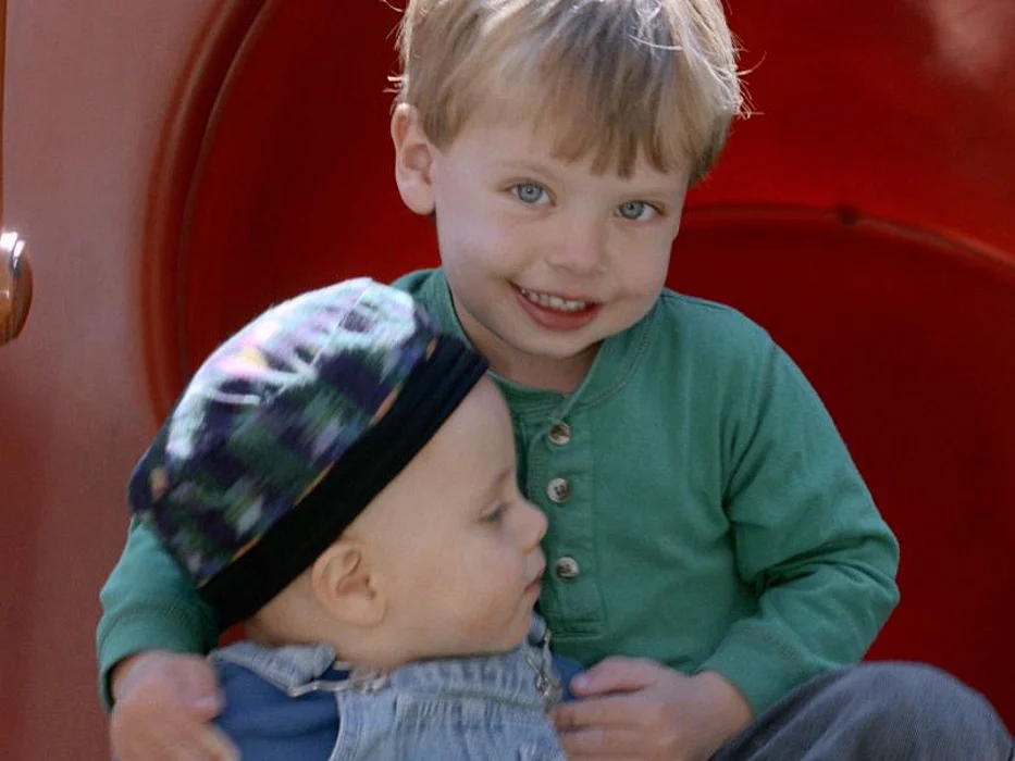 baby and older brother