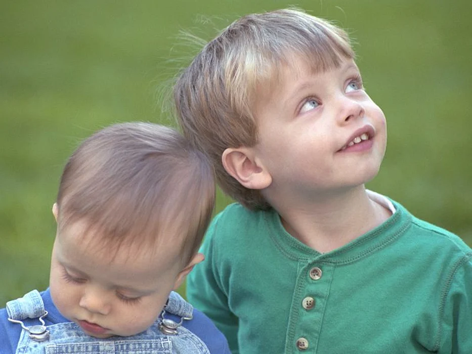 baby and older brother