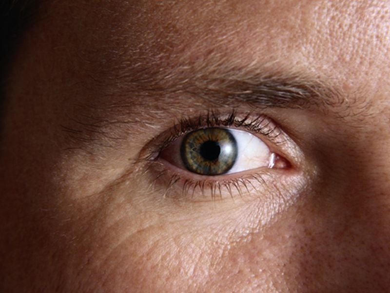 Could Viagra, Cialis Raise Men's Odds for Eye Trouble?
