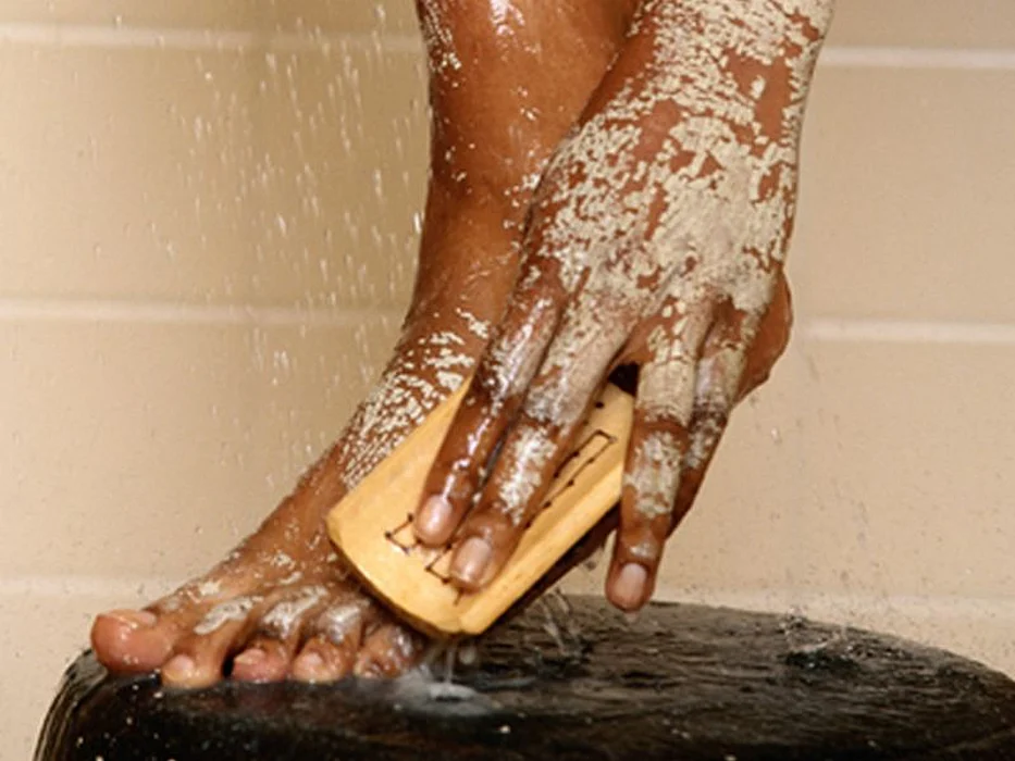 washing foot