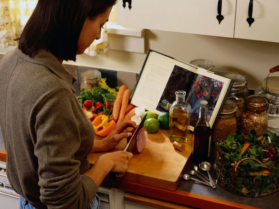 woman preparing food