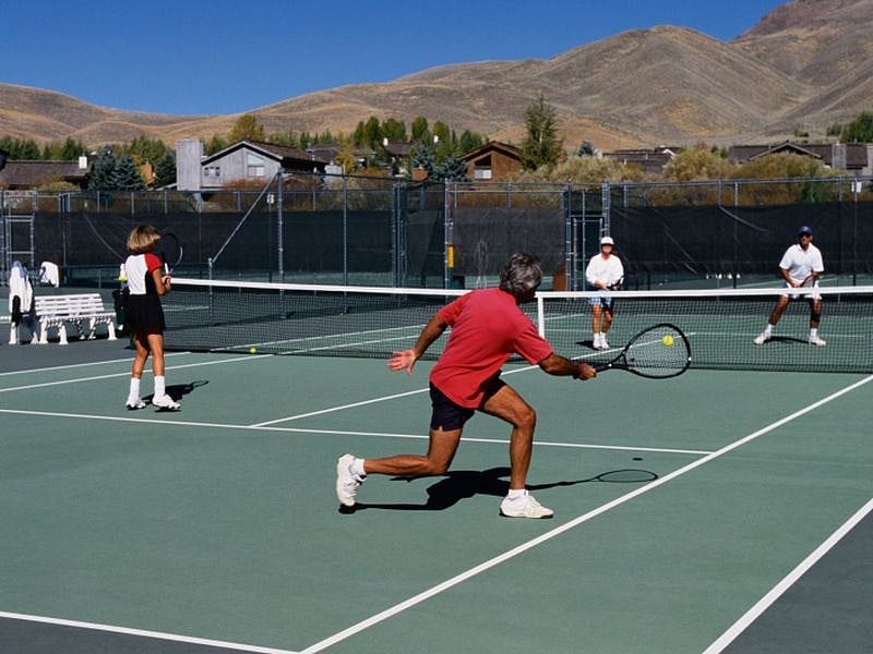Sports-Linked Cardiac Arrest Rare in Seniors, Study Finds - Vimarsana News