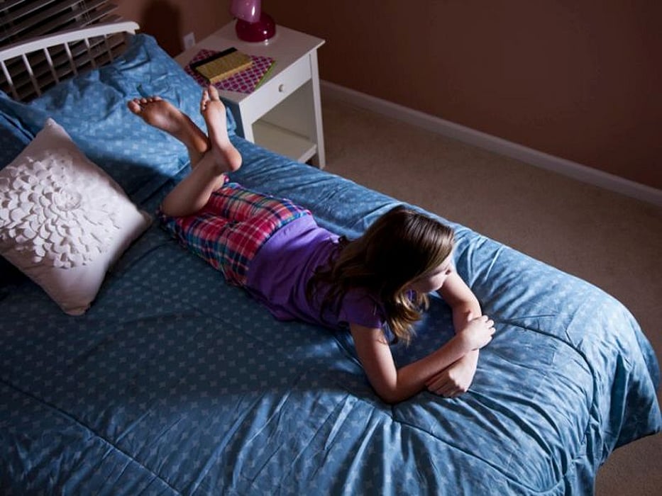 girl watching tv
