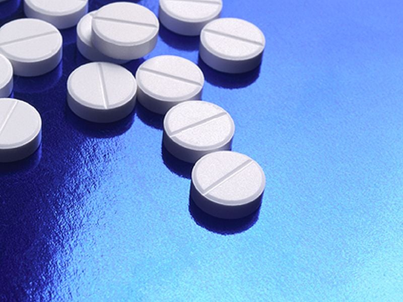 Ibuprofen, Similar Painkillers Won't Raise Risks for COVID Patients