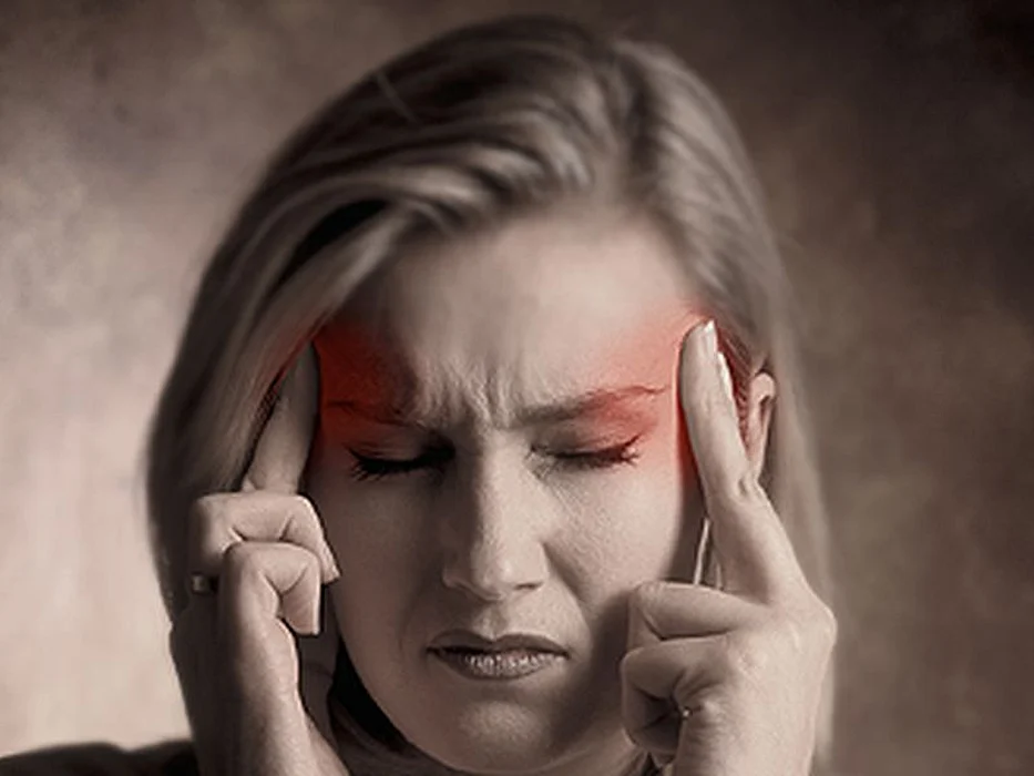 woman with headache