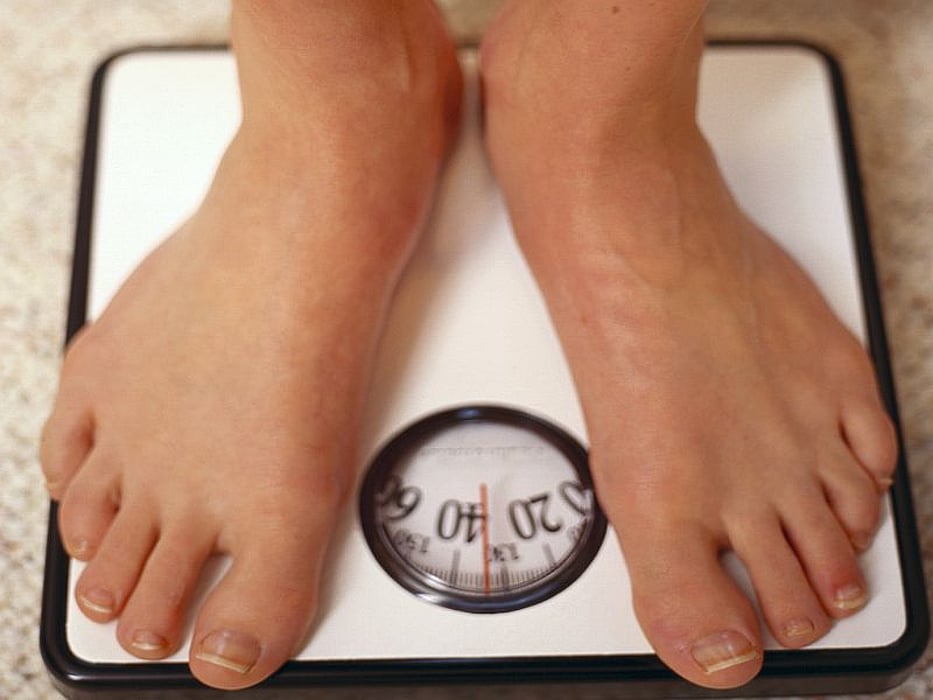 feet on a scale