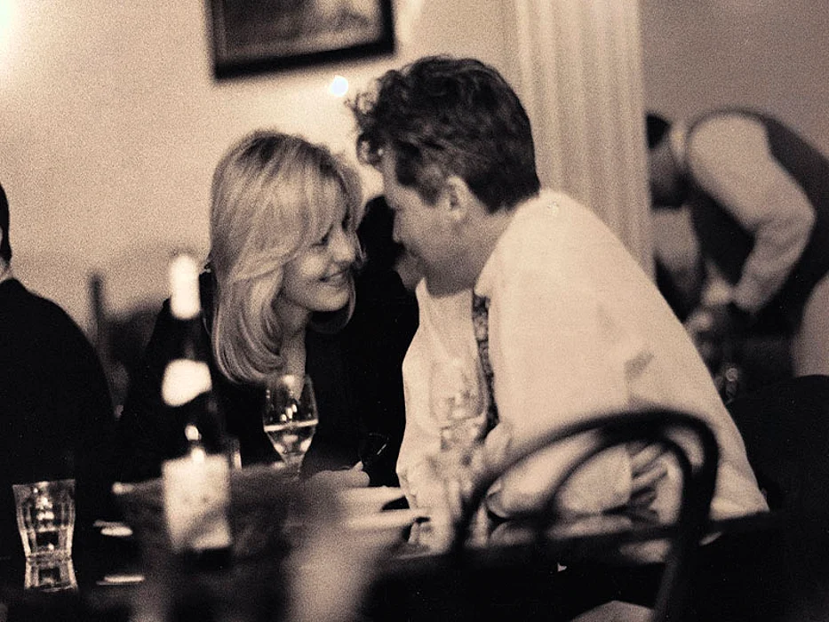 couple in a restaurant