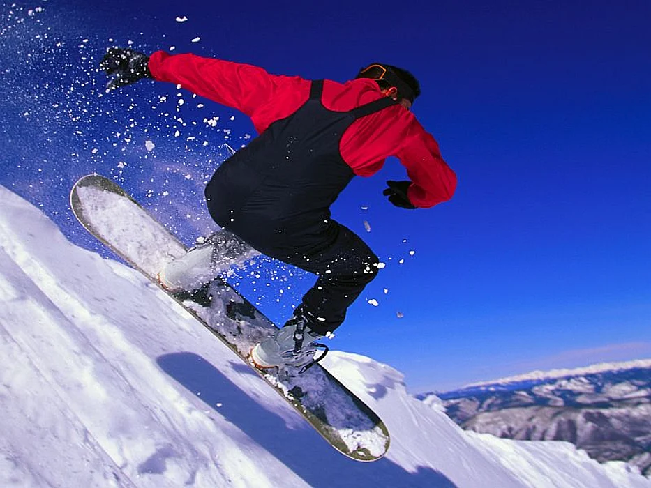 man skiing