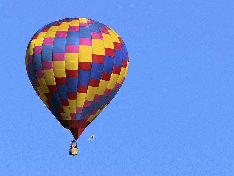 hot air balloon