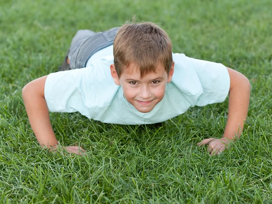 boy doing pushup