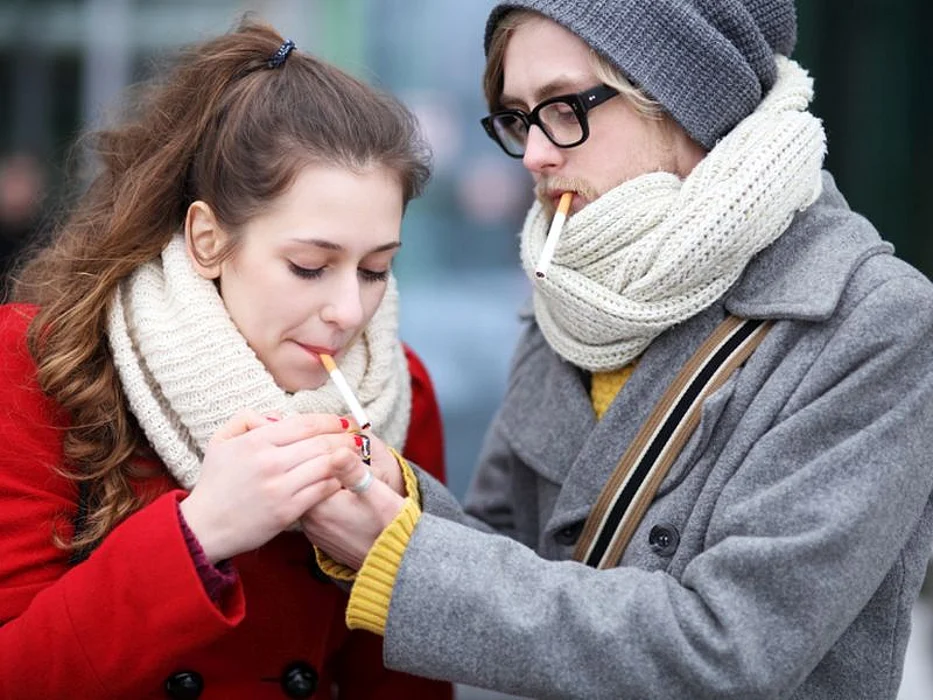 teens smoking