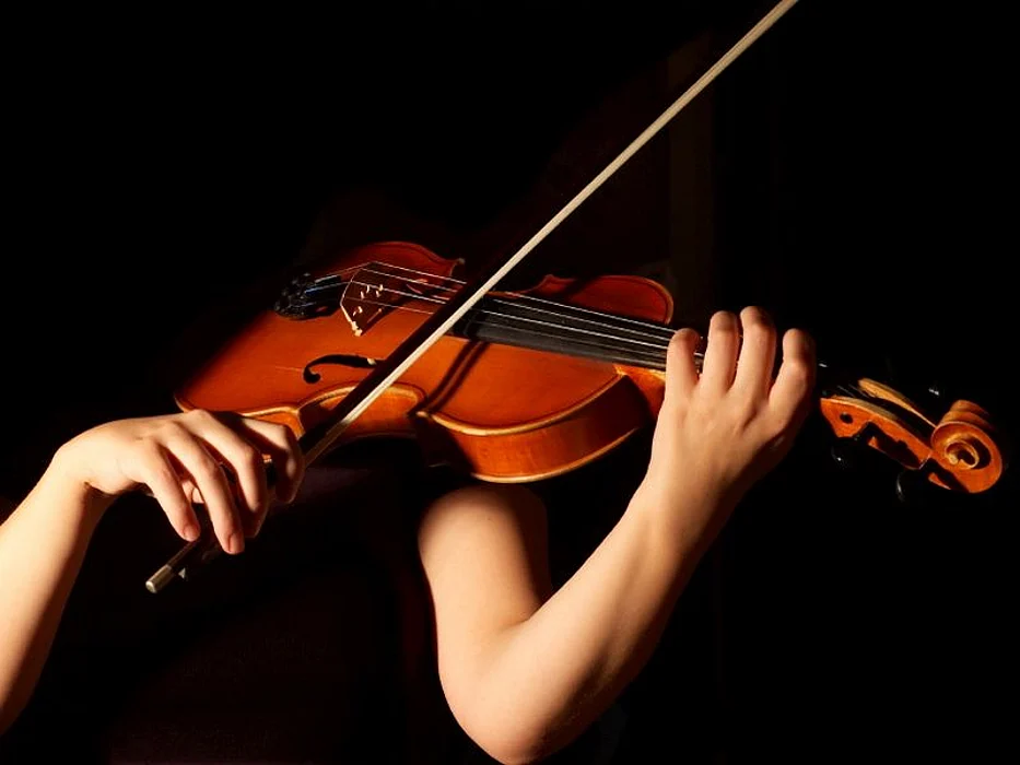 playing violin