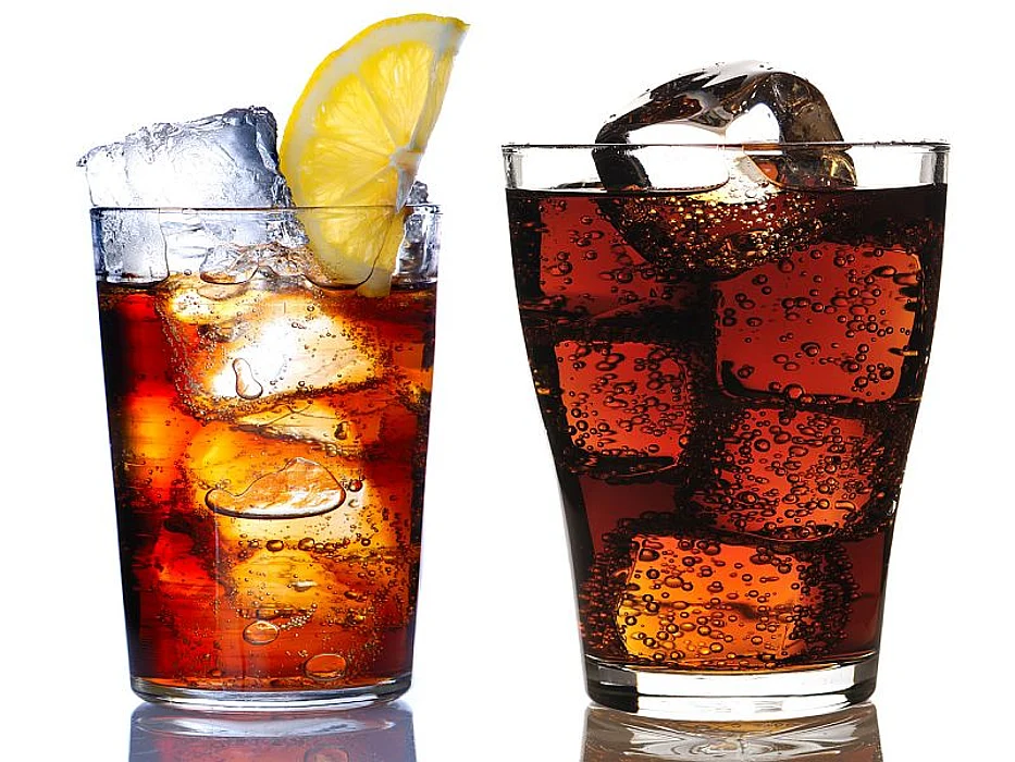 glasses of soda