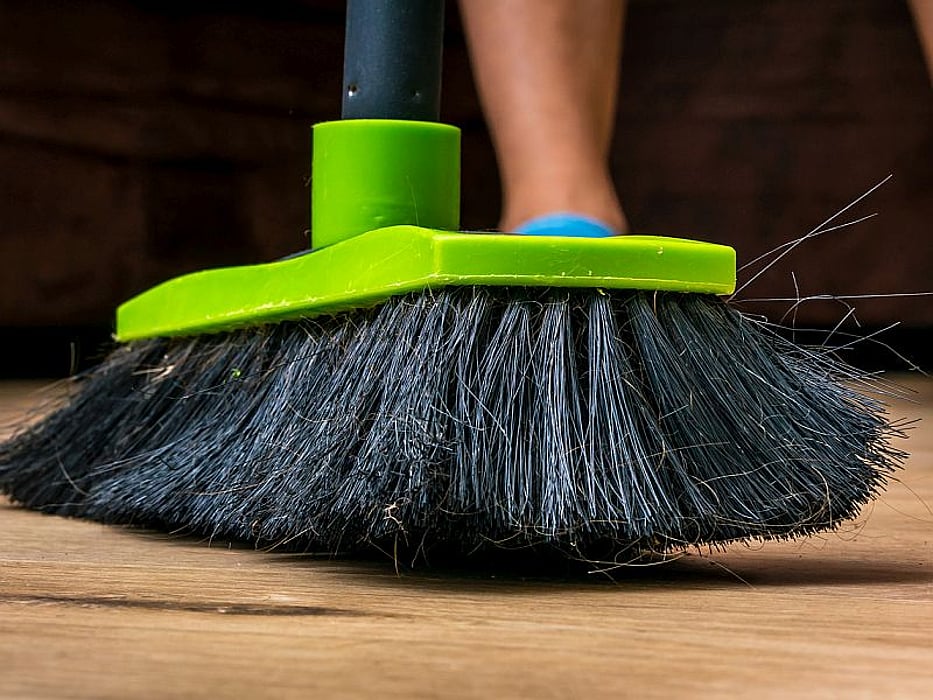 broom