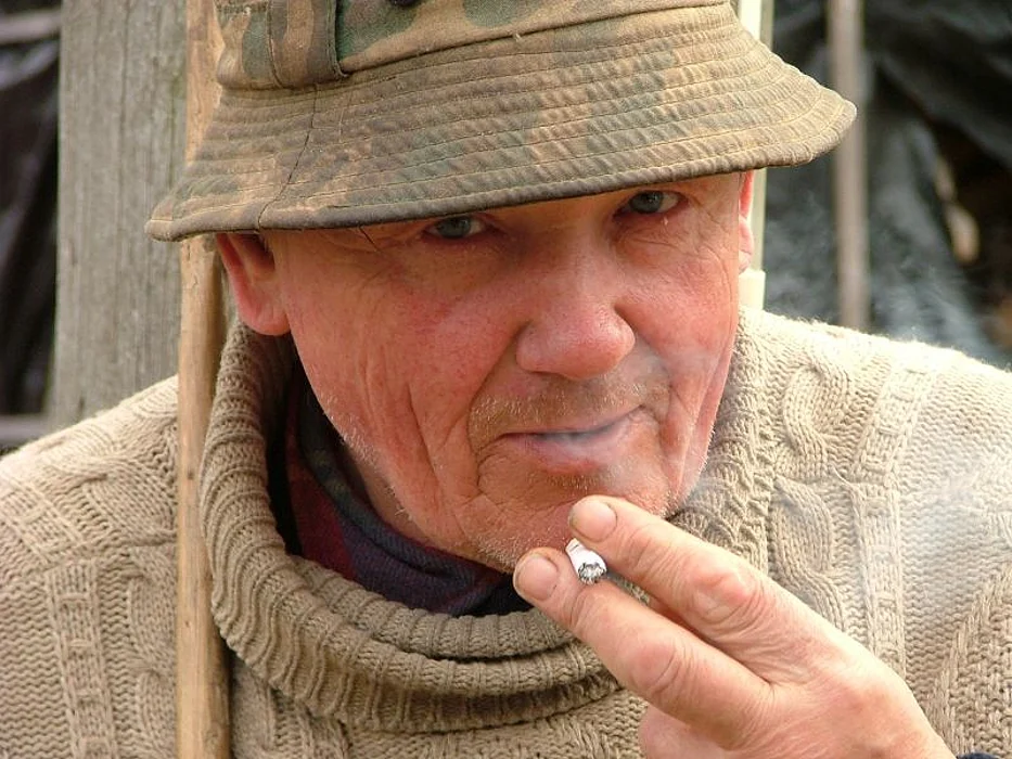 senior smoking