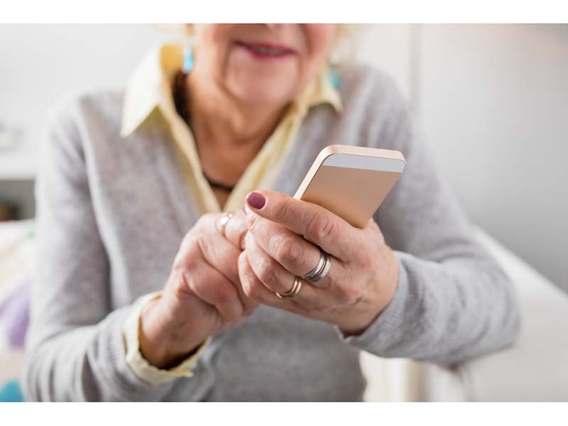 News Picture: Apps Can Help Keep Older Folks Healthy — But Most Don't Use Them