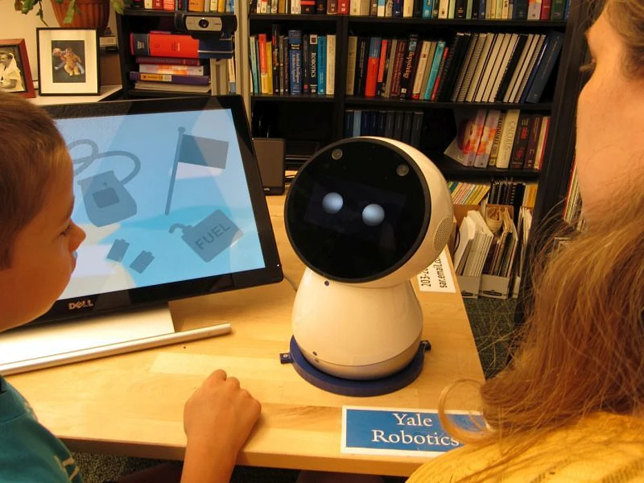 Using the \'social robot\'