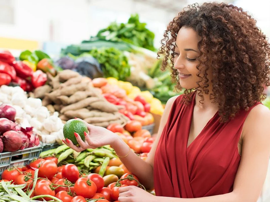 healthy grocery shopping