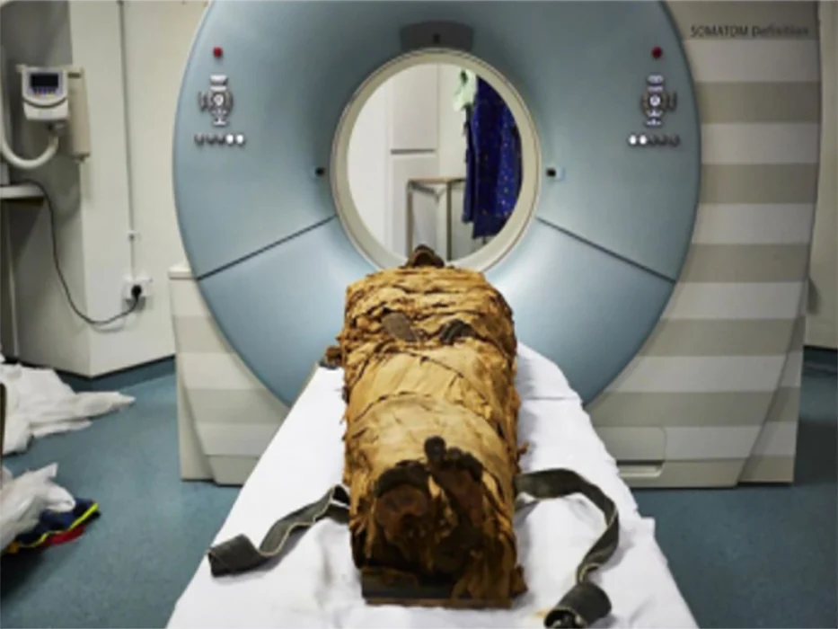 Mummifed body of Nesyamun