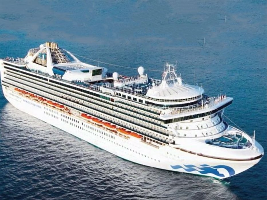 Grand Princess cruise ship