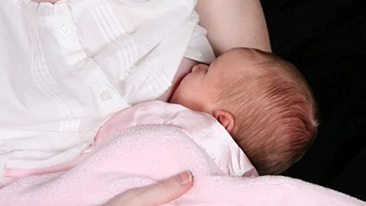 mother nursing
