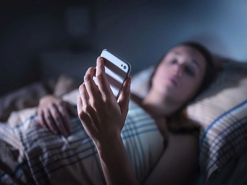 As Social Media Time Rises, So Does Teen Girls` Suicide Risk