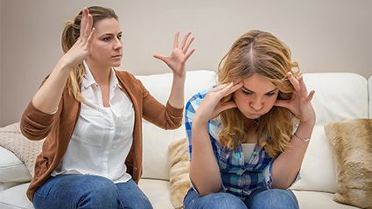 Los Adolescentes Que Sienten Que Sus Padres Son Autoritarios Podrian Tener Problemas Con Las Relaciones Sociales Y Romanticas Consumer Health News Healthday Los Adolescentes Que Sienten Que Sus Padres Son Autoritarios Podrian Tener Problemas Con Las Relaciones Sociales Y Romanticas Consumer Health News Healthday