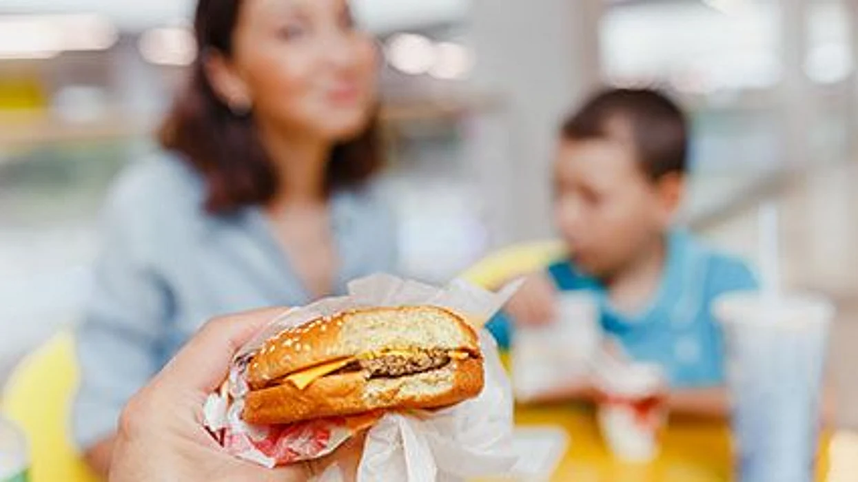 Are Kids Eating More Fast Food For Lunch or Dinner?