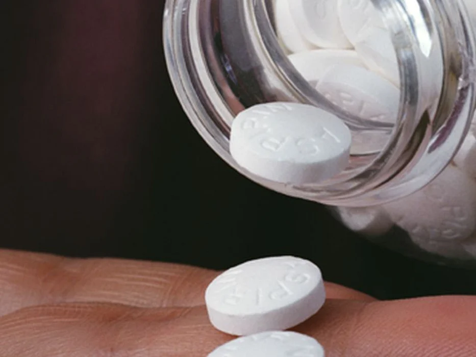 Daily Aspirin Might Ease COPD Flare-Ups