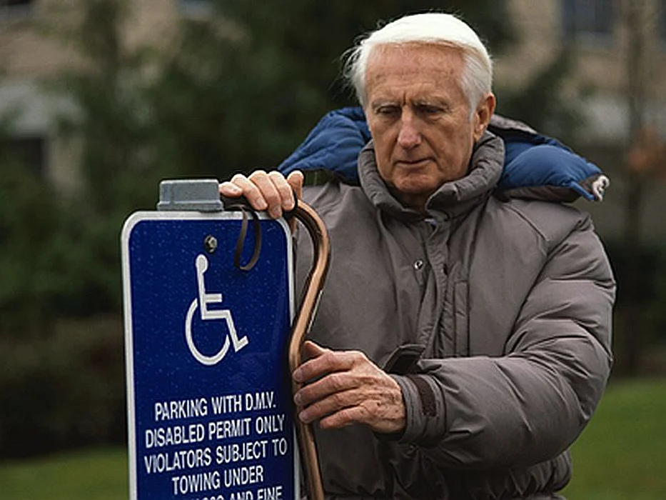 How Seniors Can Prevent Hypothermia This Winter
