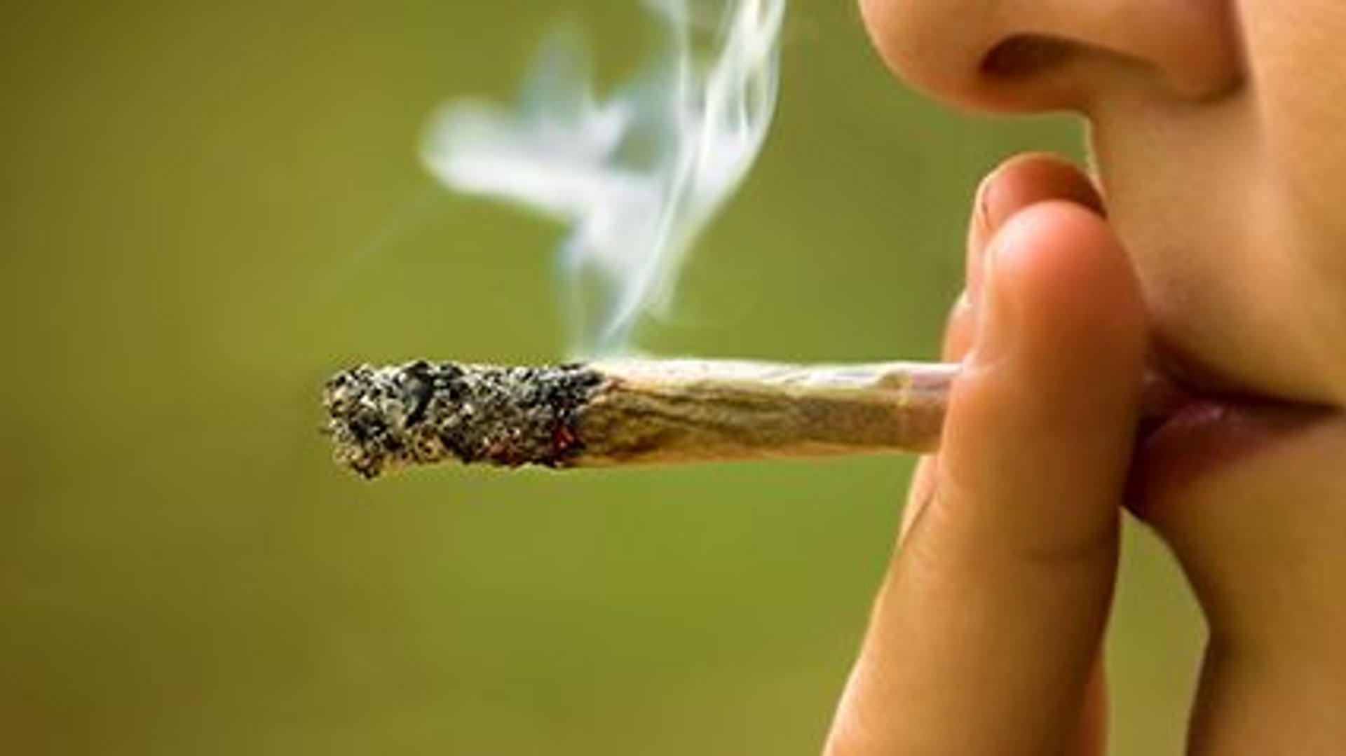 As Pot Legalization Spreads, More Teens Are Lighting Up thumbnail