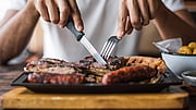 Speedy Eaters Tend To Pack On More Pounds, New Study Finds