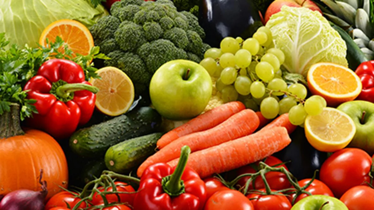 Eating A Mediterranean Diet Helps Prevent The Loss Of Brain Function, Study Finds