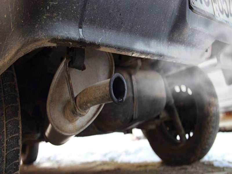 Stuck in Traffic? Diesel Fumes May Be Harming Your Brain