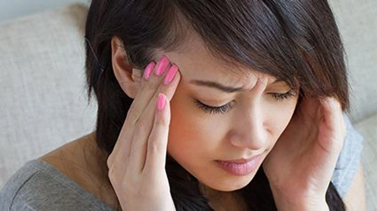 woman with a headache
